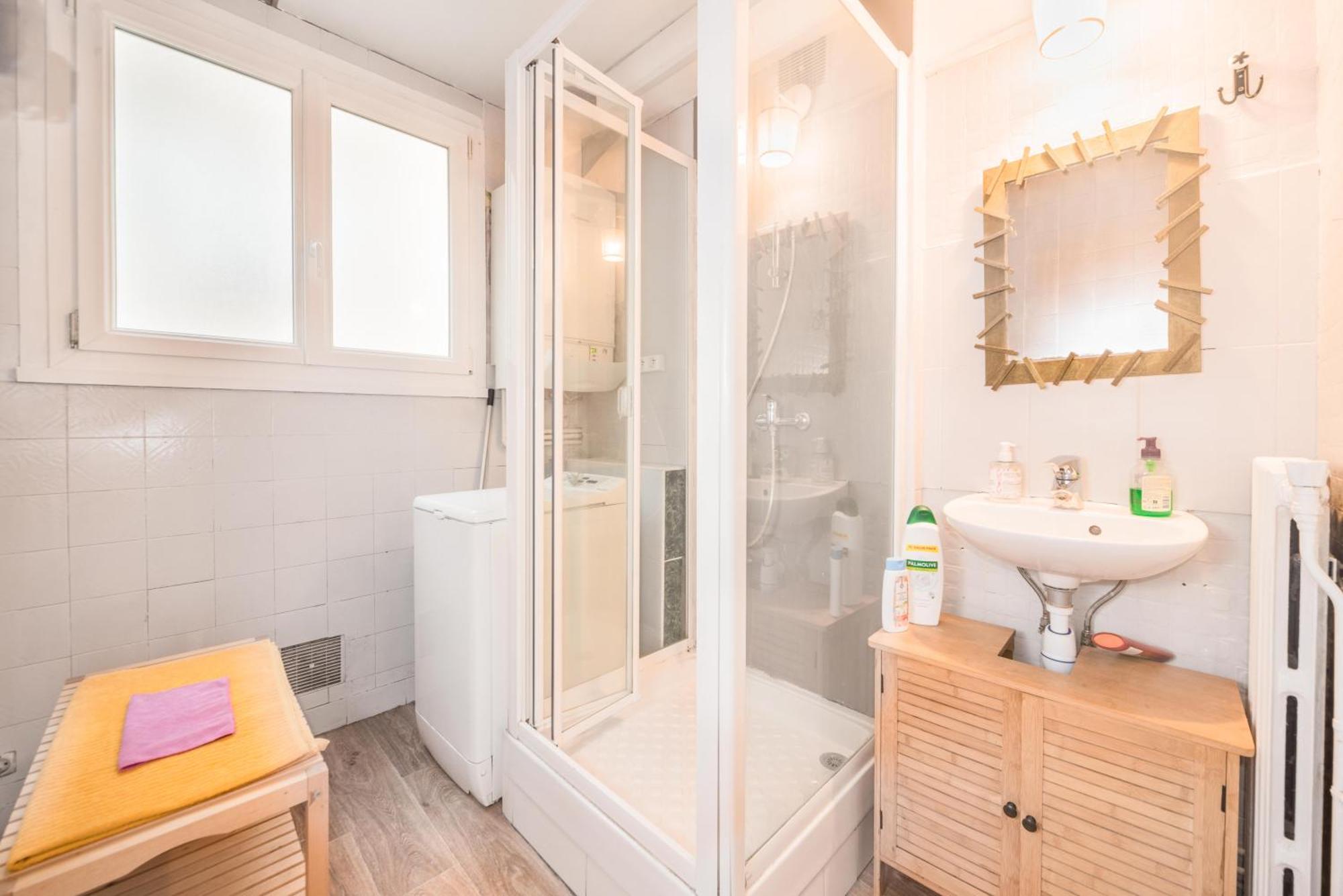 Apartment Beautiful Equipped In *